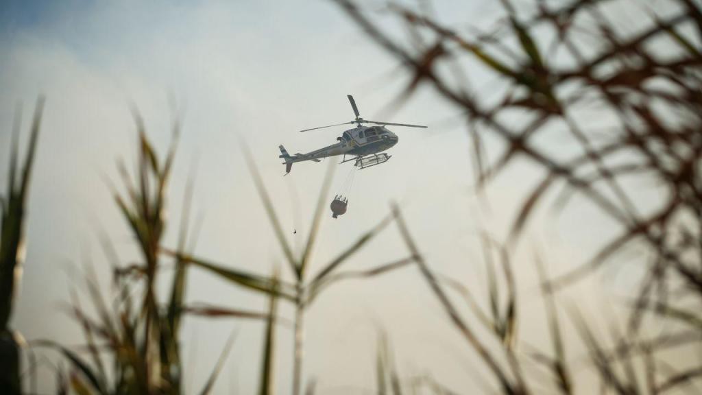 Cinco meios aéreos combatem reativações em Vila Pouca de Aguiar