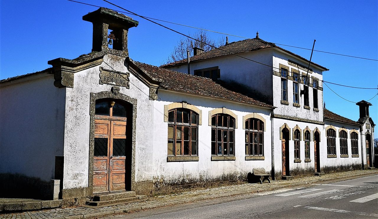 Sabrosa transforma antiga escola primária em espaço de apoio aos visitantes