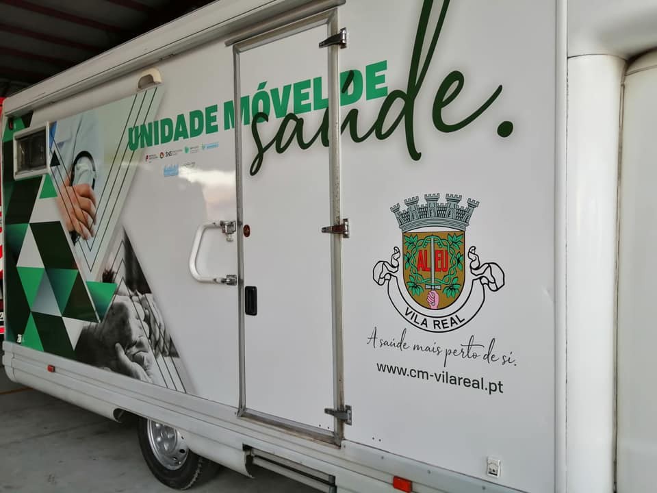 Vila Real usa unidade móvel para fazer rastreio a funcionárias das IPSS