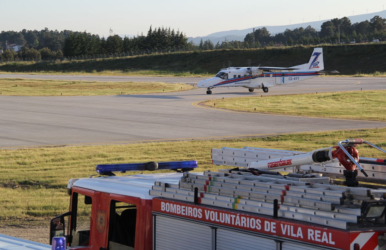 Vila Real lança concurso para reparação da pista do aeródromo