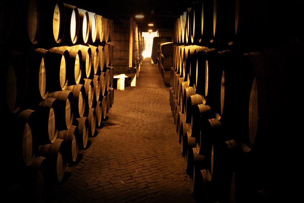 Empresas de vinho do Porto estimam quebra de 25% nas vendas em 2020