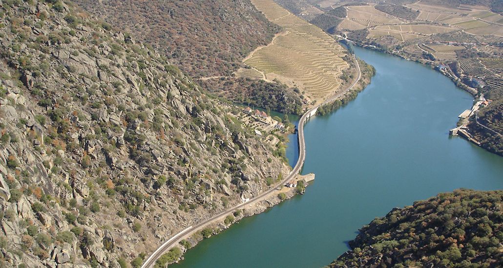 Circulação restabelecida na Linha do Douro após descarrilamento em Mesão Frio