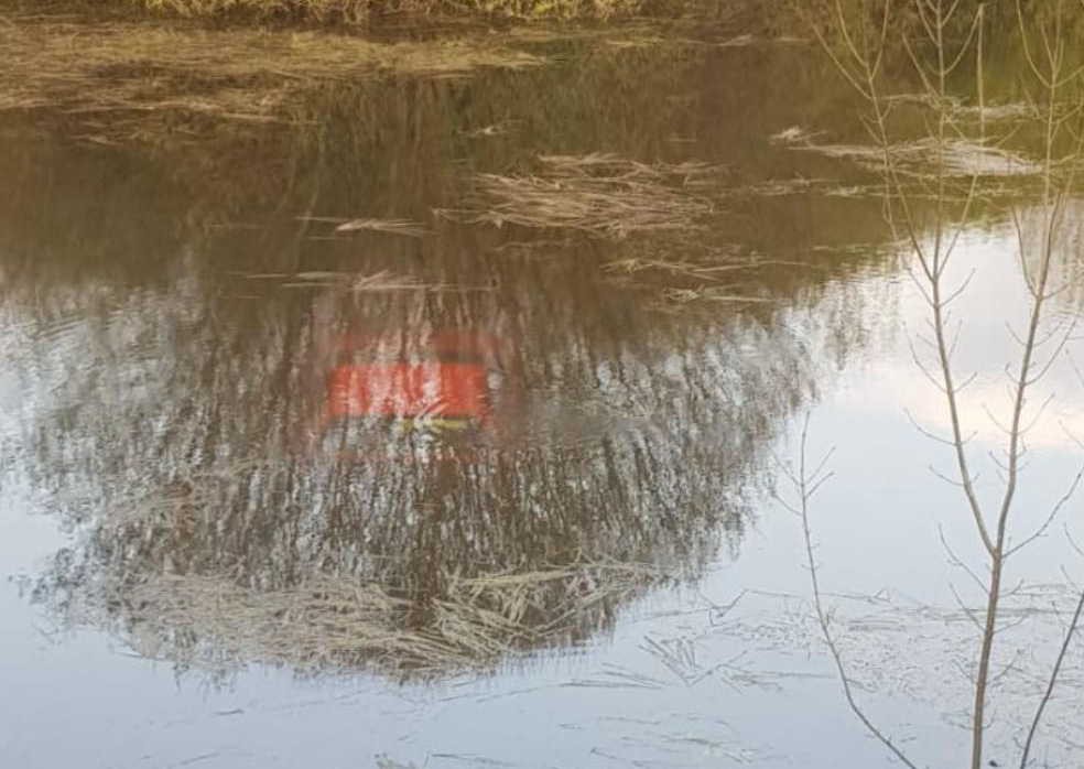 Carro cai à barragem do Azibo em Macedo de Cavaleiros