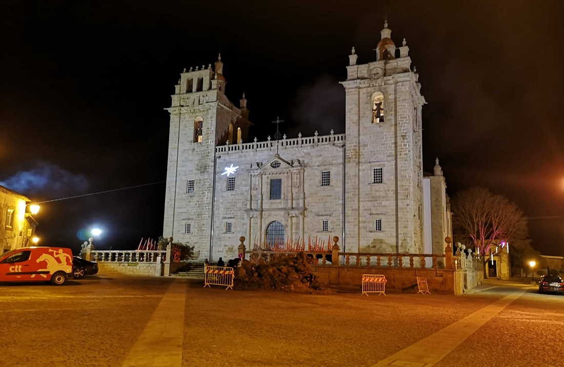 O conjunto de 12 pinturas sobre madeira vão ser expostas em Lisboa