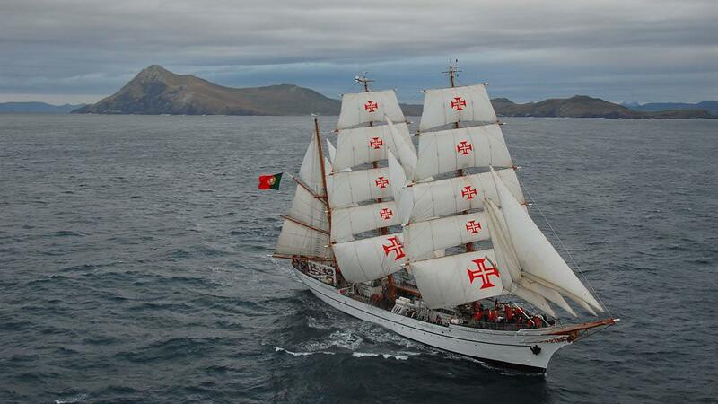 Navio escola Sagres inicia viagem de circum-navegação de 371 dias