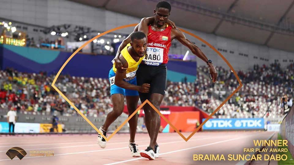 Braima Dabó recebe prémio 'fair play' da federação internacional de atletismo