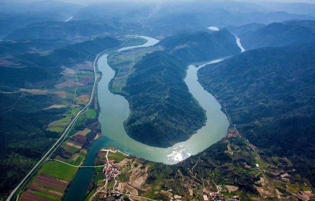 “Querem transformar o Douro numa mina a céu aberto"