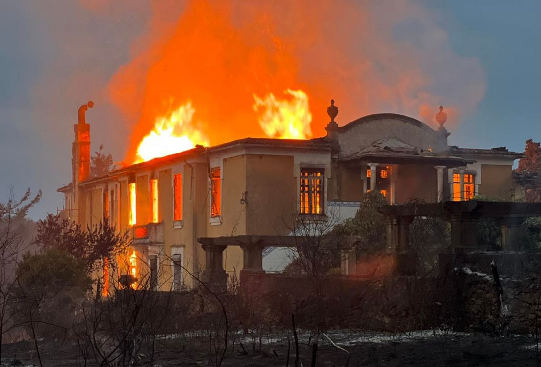 Fogo destrói solar e história da vida de família em Vilela Seca (Chaves)