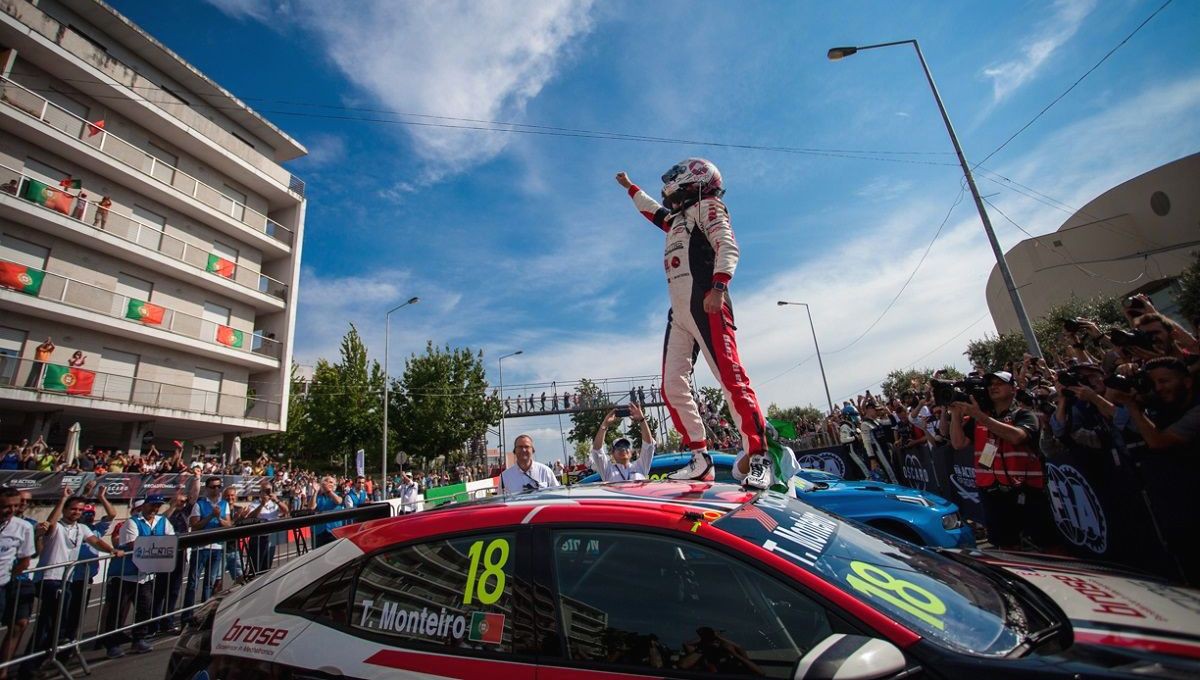 Vitória de Tiago Monteiro foi o final perfeito