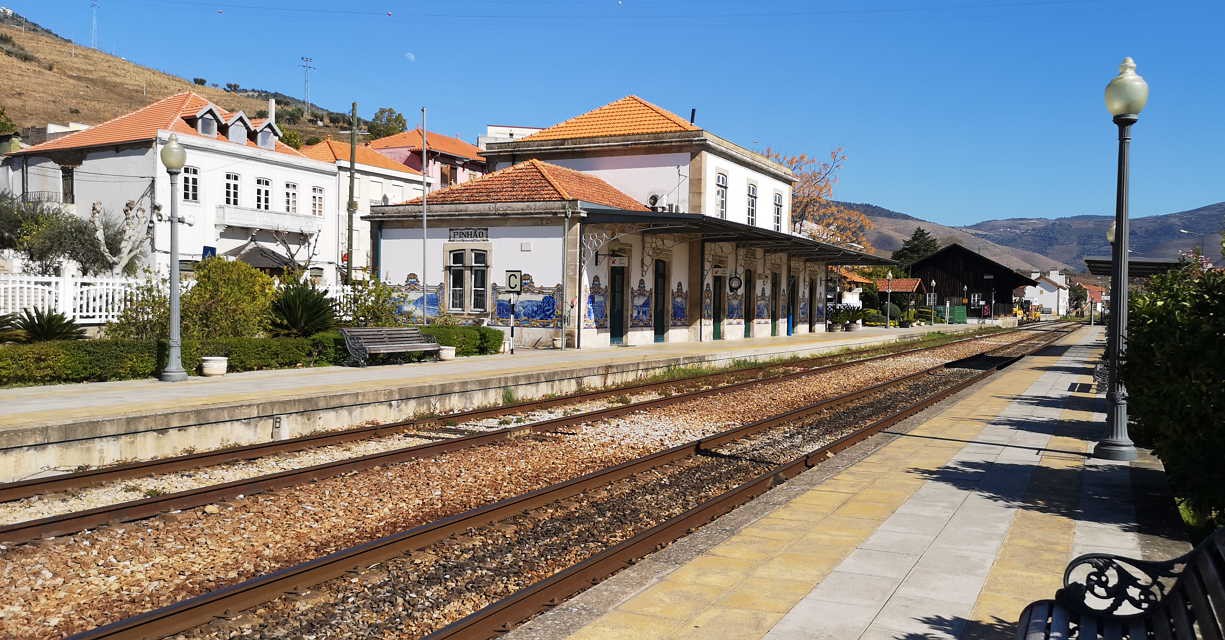 Autarcas do Douro "frontalmente contra" redução nos comboios turísticos