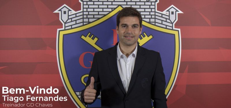 Tiago Fernandes assume o comando técnico do Desportivo de Chaves