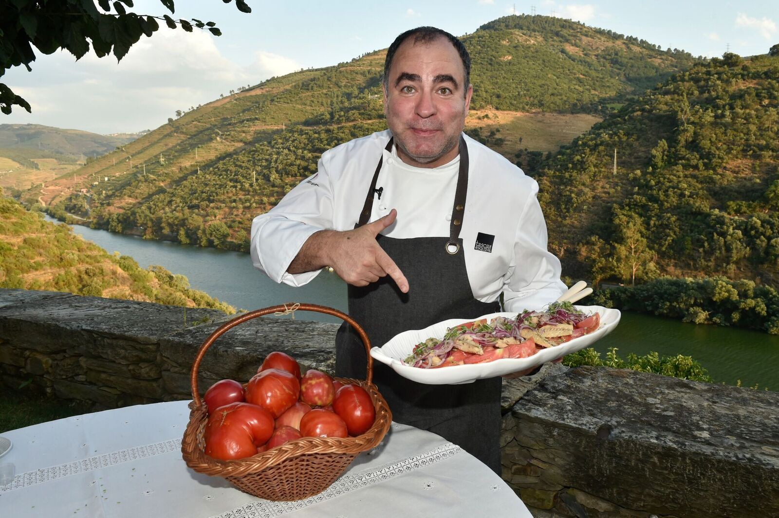 Agosto é o mês do tomate coração de boi no Douro