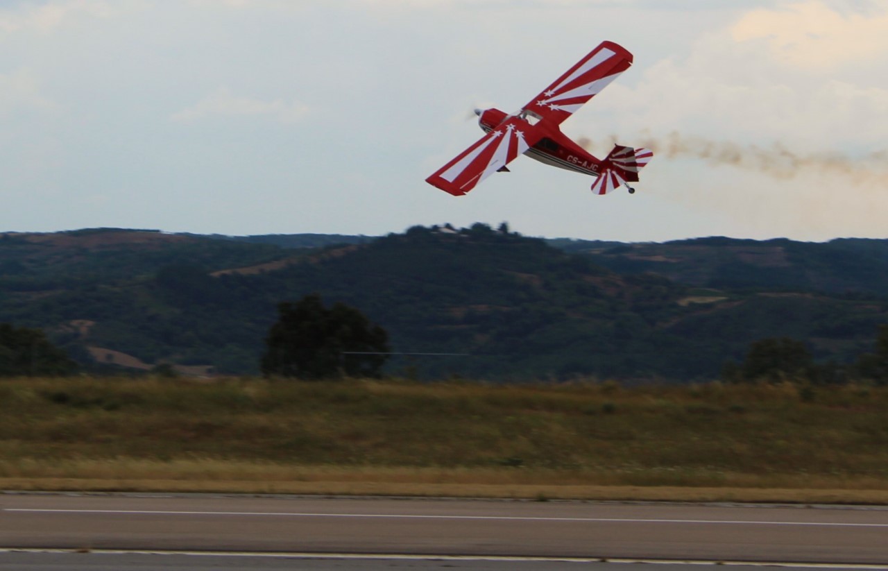 Nem a chuva, nem o vento, estragaram a festa do Careto AirShow 