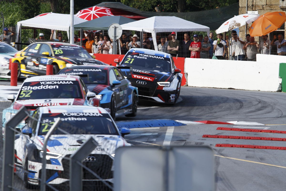 Bjork vence corrida principal da WTCR mas Muller continua na frente