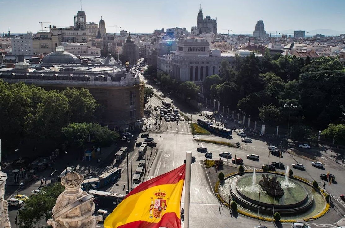 Portugueses que fogem da Venezuela refazem vida em Madrid