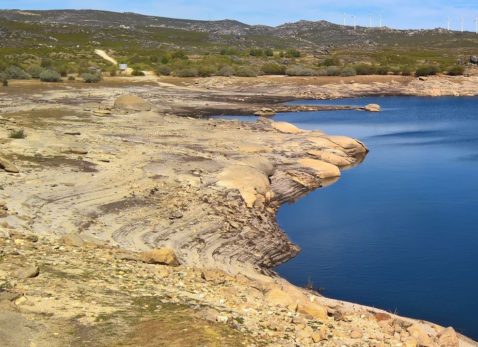 "Já estamos a recorrer à reserva que tínhamos para o inverno"