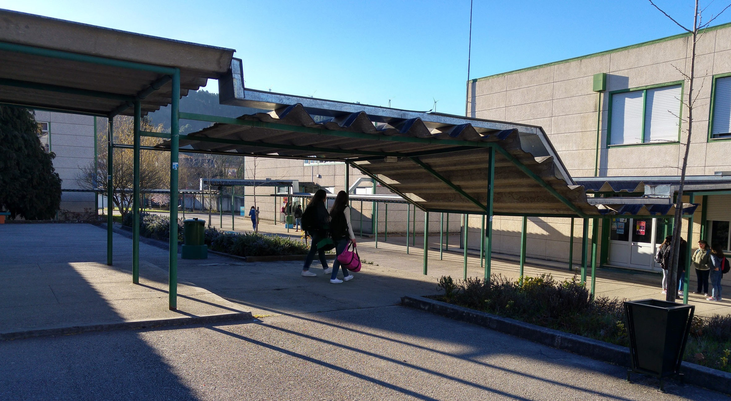 Vila Pouca de Aguiar remove amianto em escolas do concelho