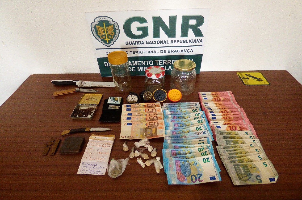 Detenção de indivíduo por tráfico de estupefacientes em Mirandela