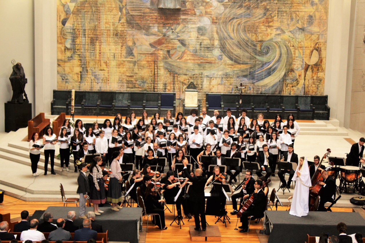 Cónego Formigão homenageado em Bragança