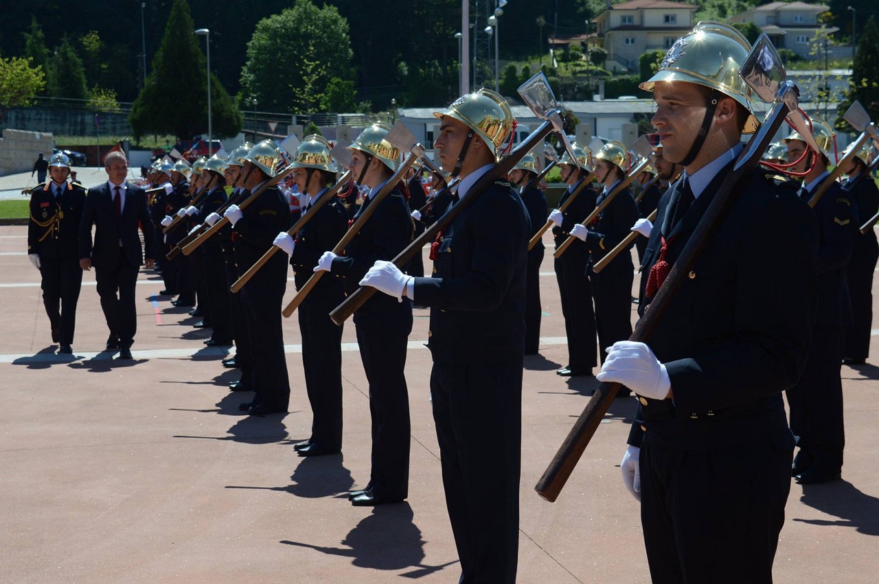 Bombeiros de Vila Pouca de Aguiar ganham medalha de ouro e quartel