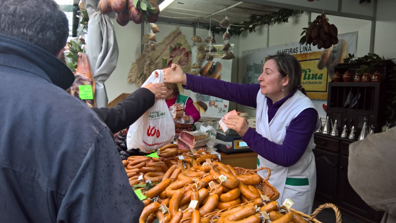 Feira da Alheira de Mirandela com milhares de visitantes 