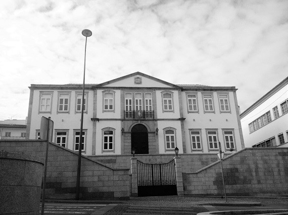 Igreja quer despejar desempregado