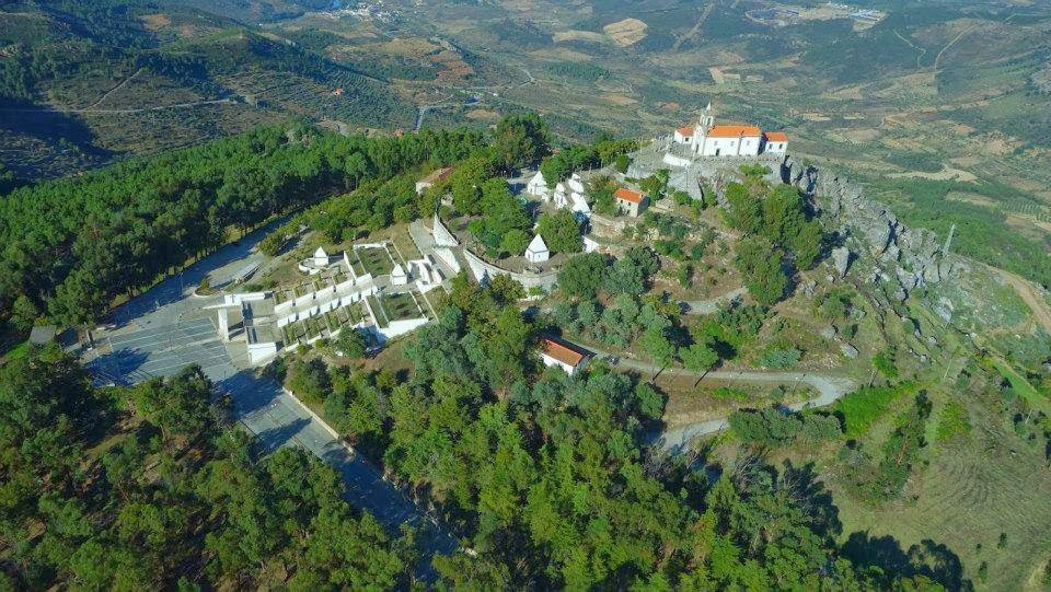 «Santuário recebe peregrinos após caminhada nocturna»